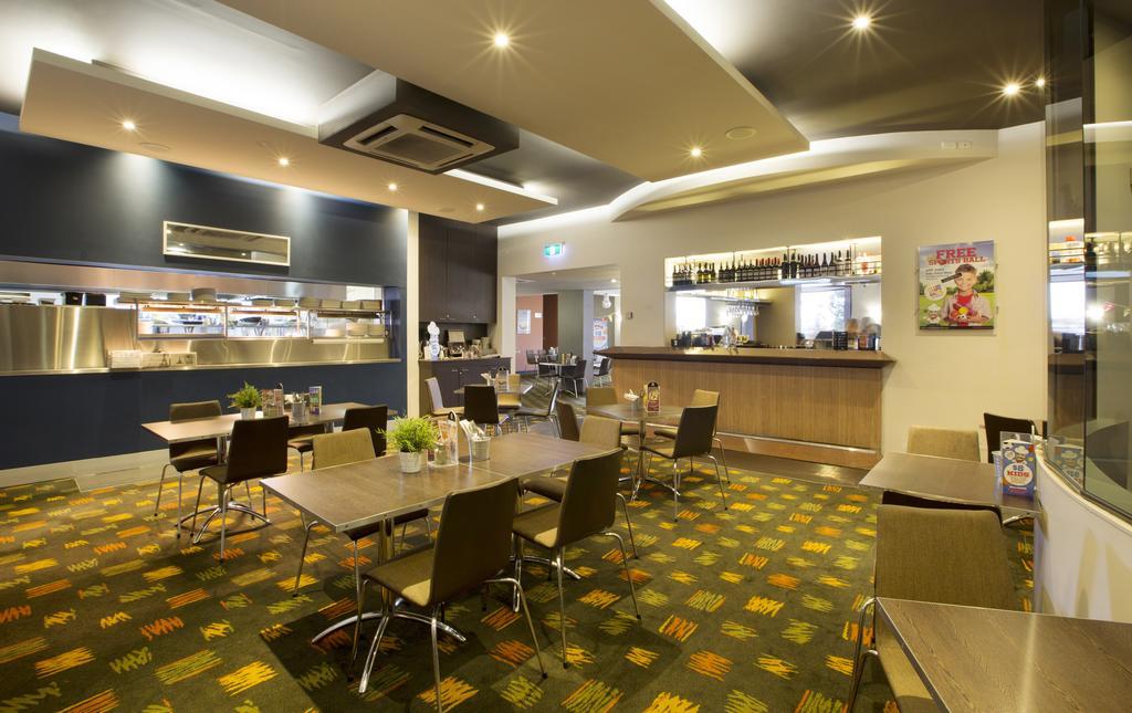 ไนท์แคป แอท เซนต์แอลเบินส์ โฮเต็ล Hotel St Albans ภายนอก รูปภาพ