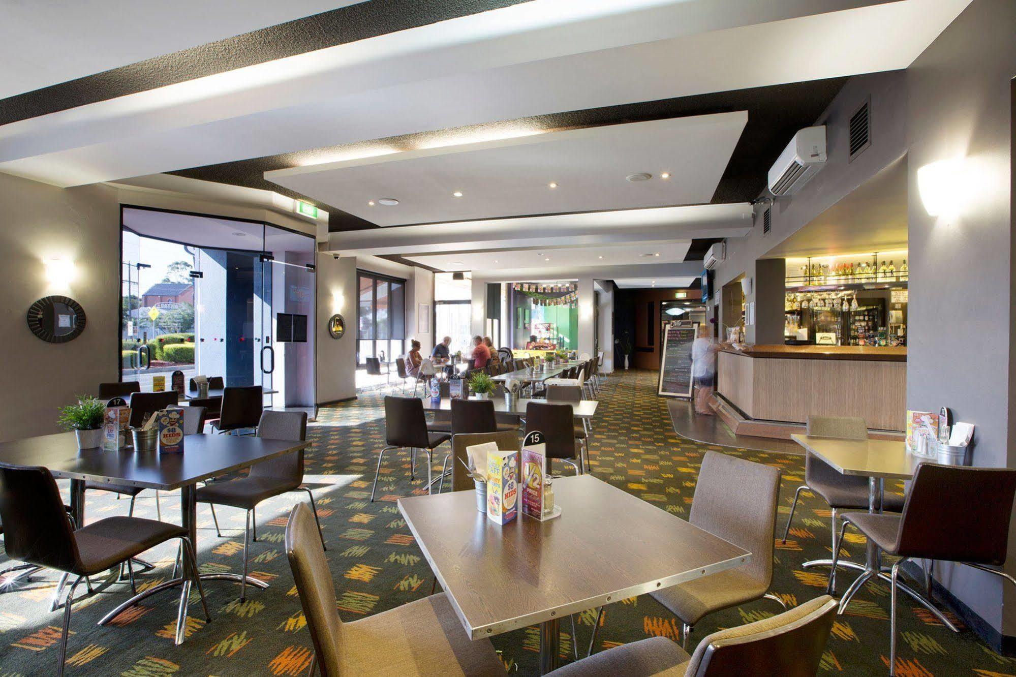 ไนท์แคป แอท เซนต์แอลเบินส์ โฮเต็ล Hotel St Albans ภายนอก รูปภาพ